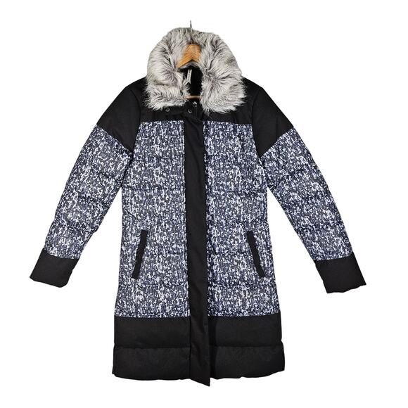 FABLETICS WOMEN’S WACO PUFFER JACKET SIZE SMALL • GRAY CAMO / BLACK • FAUX FUR - Picture 1 of 12